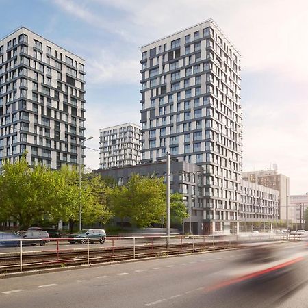 Centrum Park Apartment+ Praha Bagian luar foto
