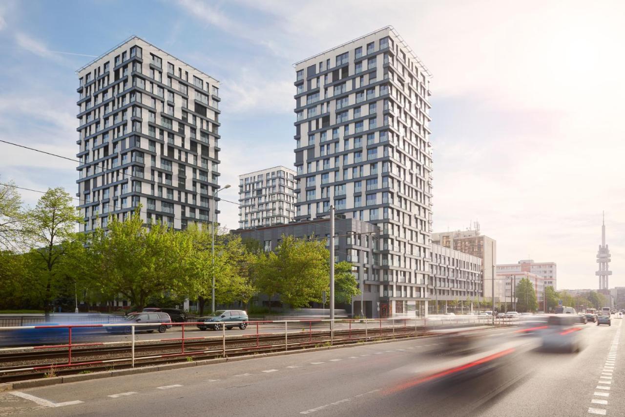Centrum Park Apartment+ Praha Bagian luar foto